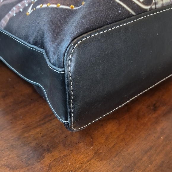 Beatles Band Print Black Zippered Tote Bag - Picture 9 of 13